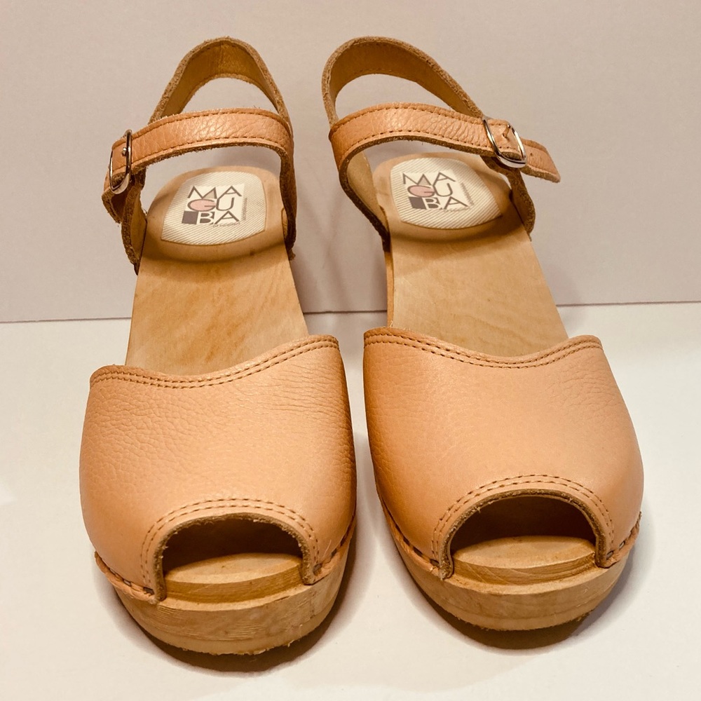 Maguba Swedish Heeled Clog Sandals Cream Size US 10 EU 41